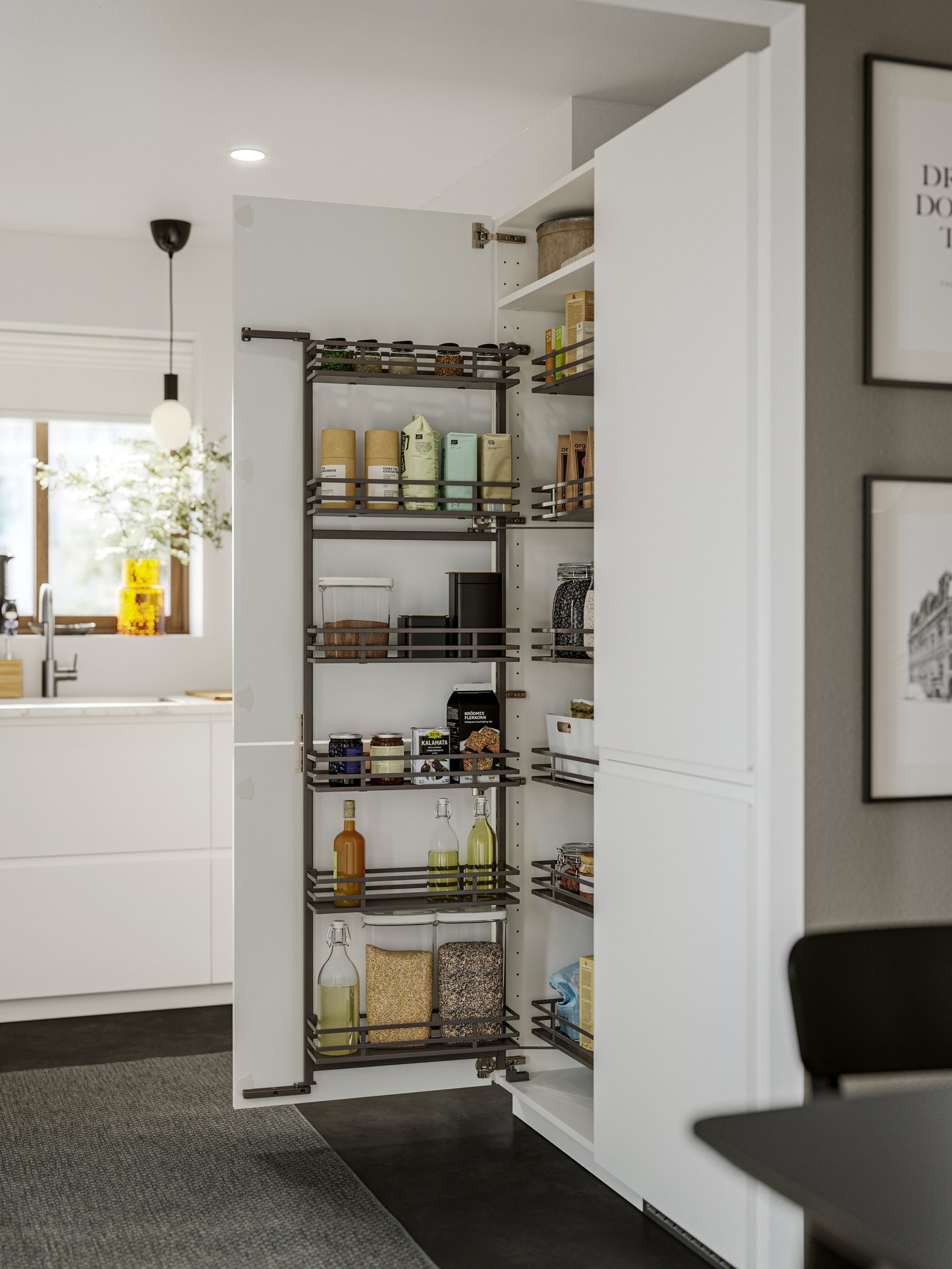 Узорная коричневая ваза KONSTFULL на кухне.