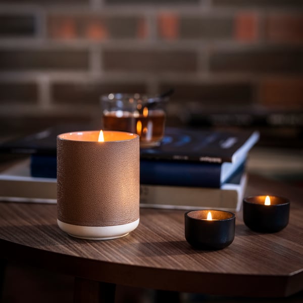 A black HEDERVÄRD tealight holder