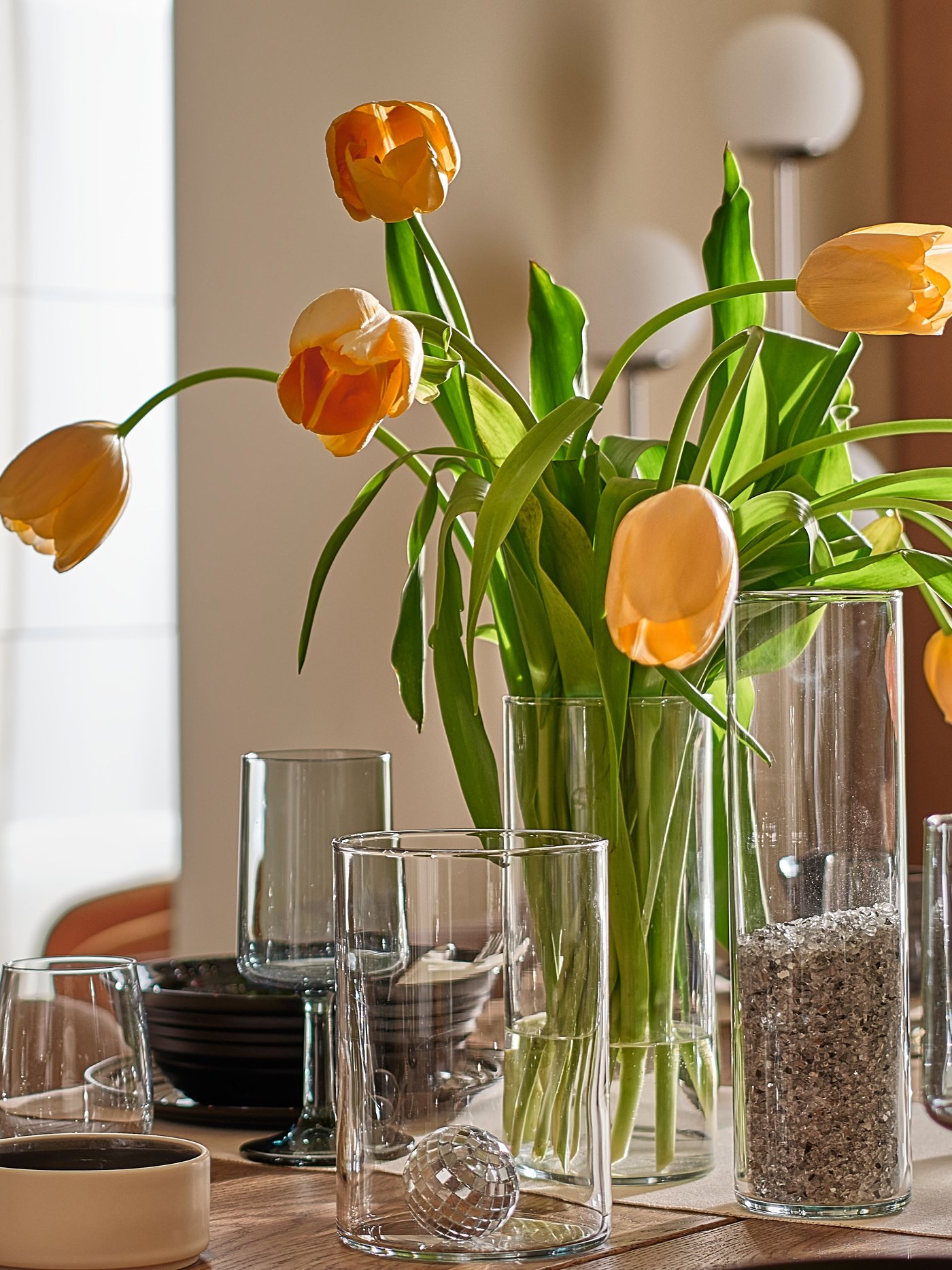 A clear glass STORSINT glass in the dining room