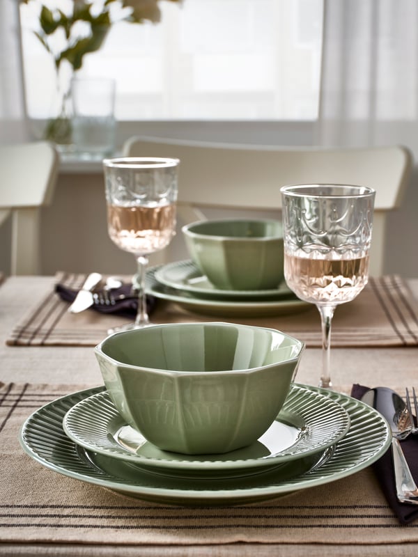 A stoneware pale grey-green STRIMMIG deep plate