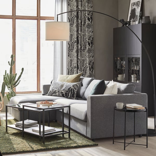 A white/dark grey GATKAMOMILL fabric in the living room