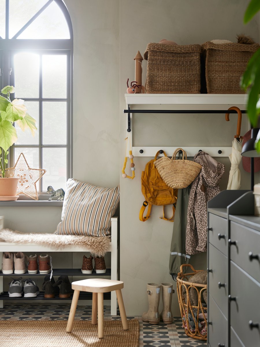 Hallway inspiration, furniture and more - IKEA