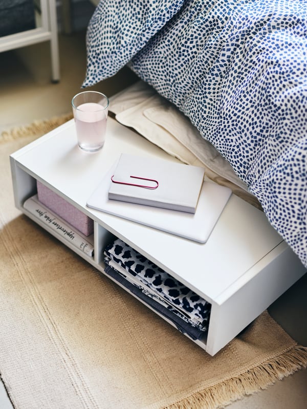 A white/blue TRÄDKRASSULA duvet cover and pillowcase