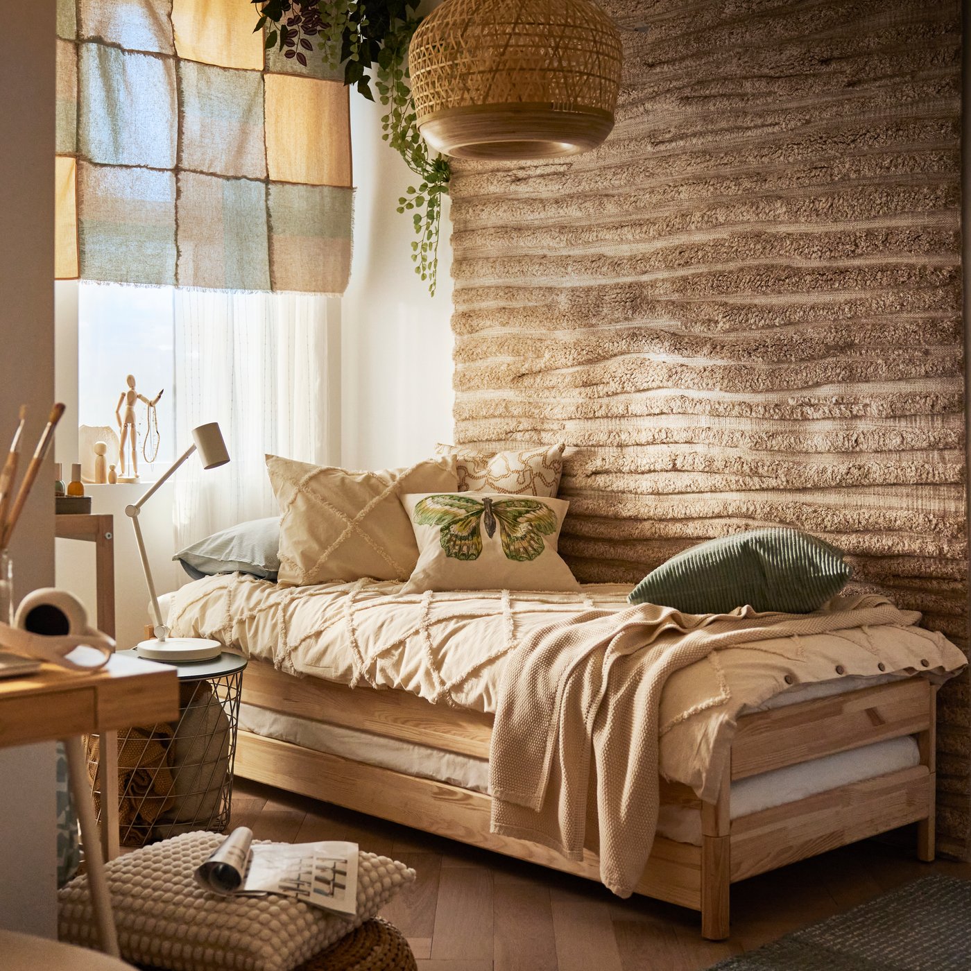 A pine UTÅKER stackable bed