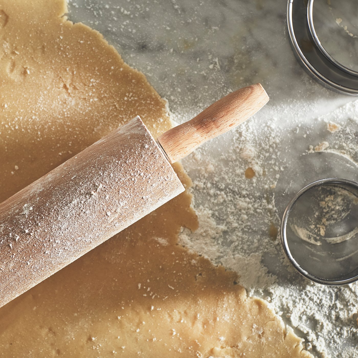 A MAGASIN rolling pin