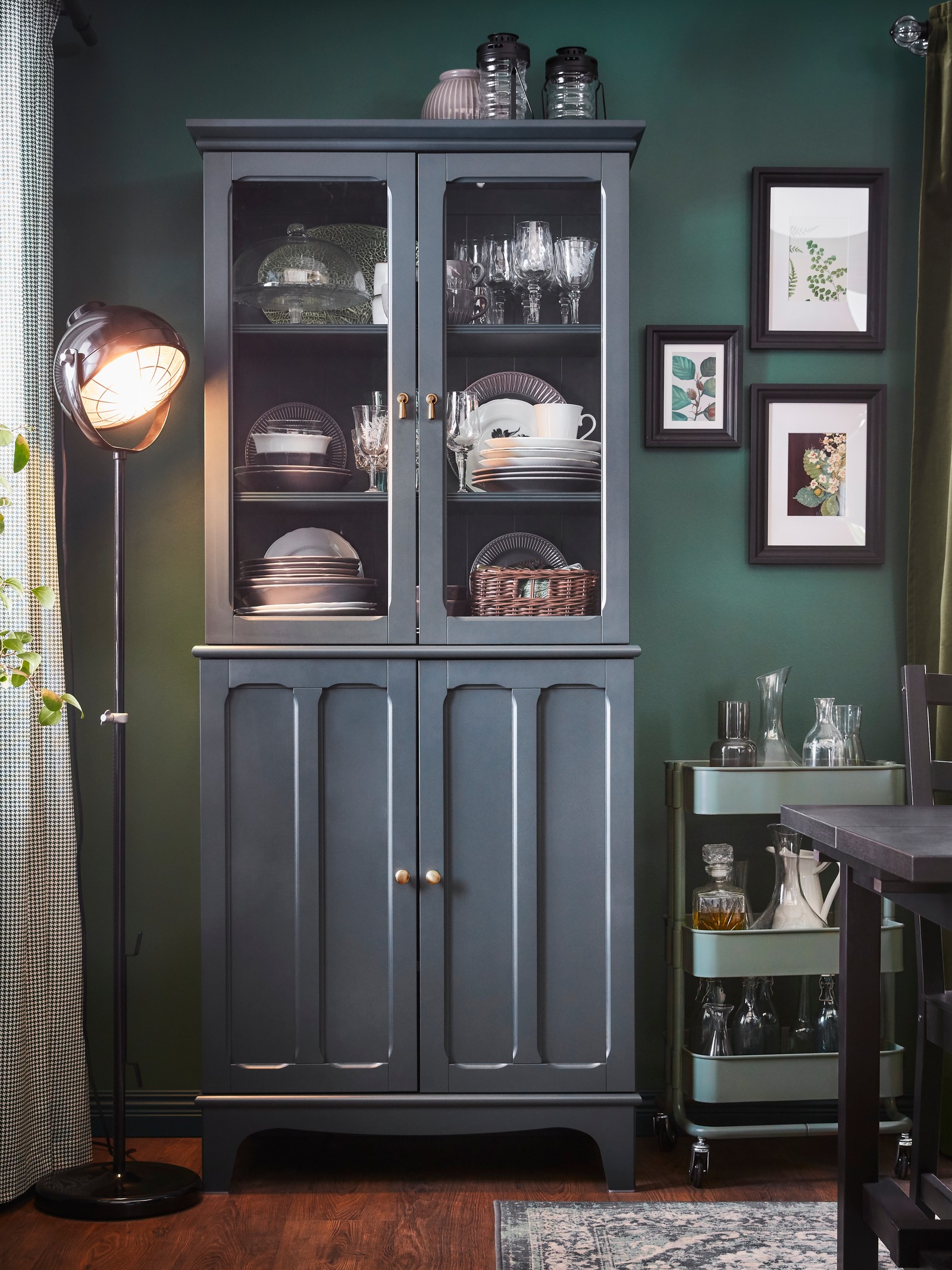 Schränke, Vitrinen, Sideboards & Geschirrschränke IKEA Schweiz