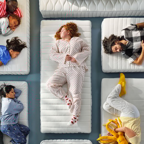 Un matelas hybride VÅGSTRANDA ferme/blanc en Amérique du Nord
