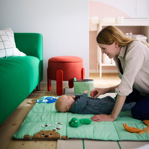A Scandinavian nature/multicolour SANDBI play mat