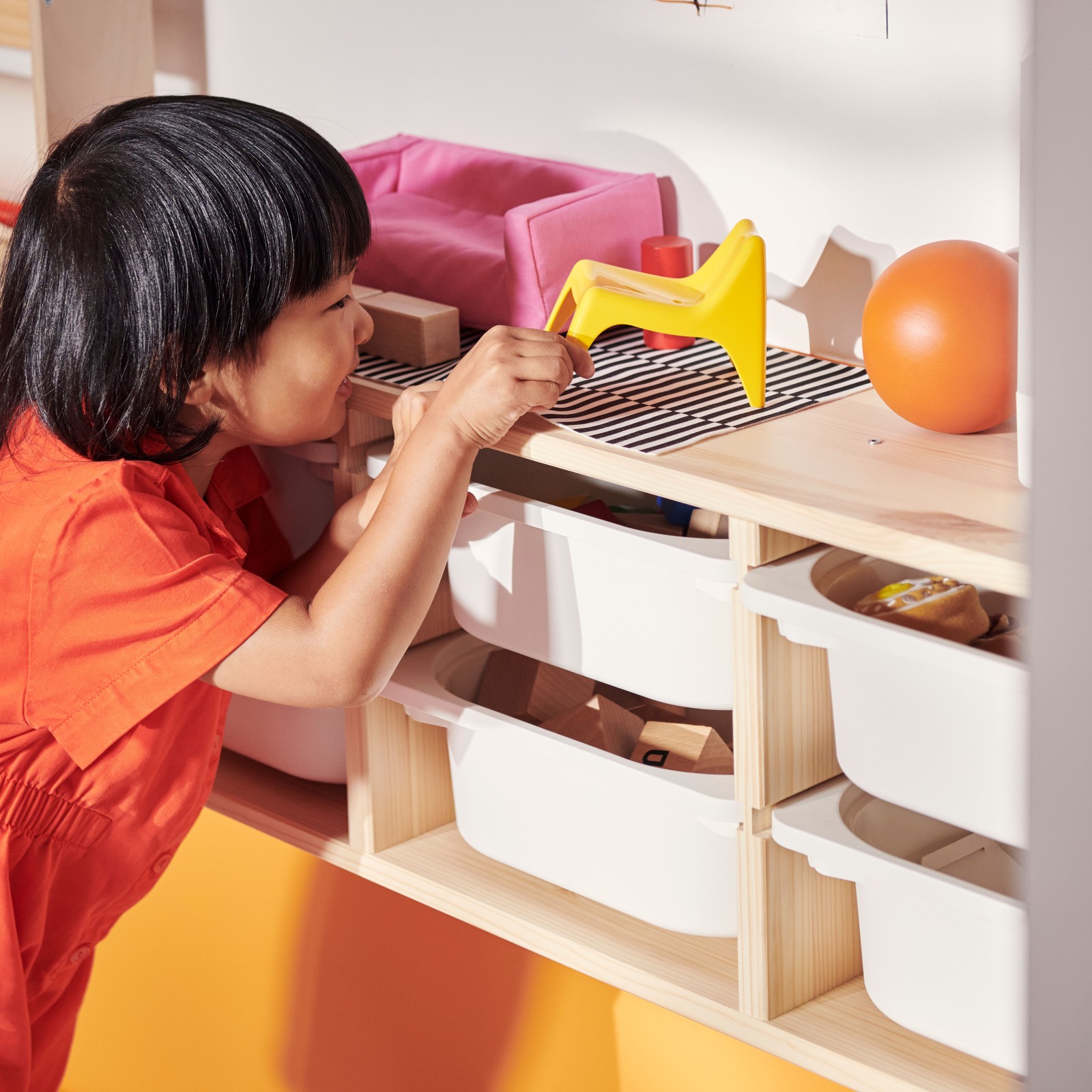 Fun and creative kids crafting room ideas - IKEA