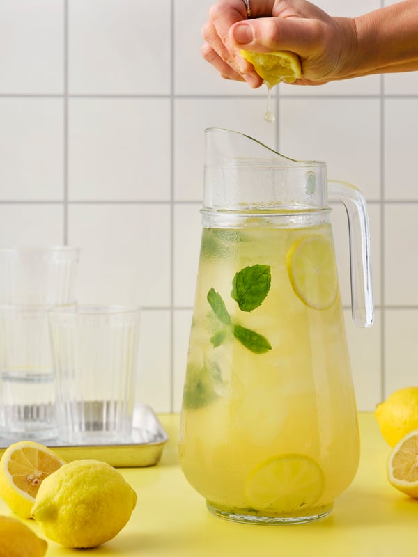 Limonade au citron et à la menthe