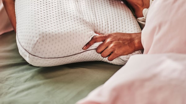 An ISRANUNKEL ergonomic pillow, multi position