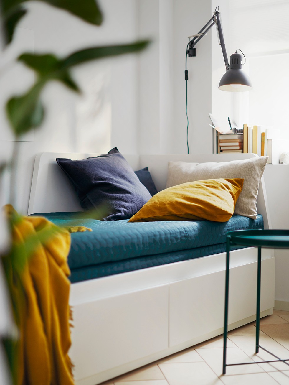 Guest beds & day beds (frames & mattresses) - IKEA
