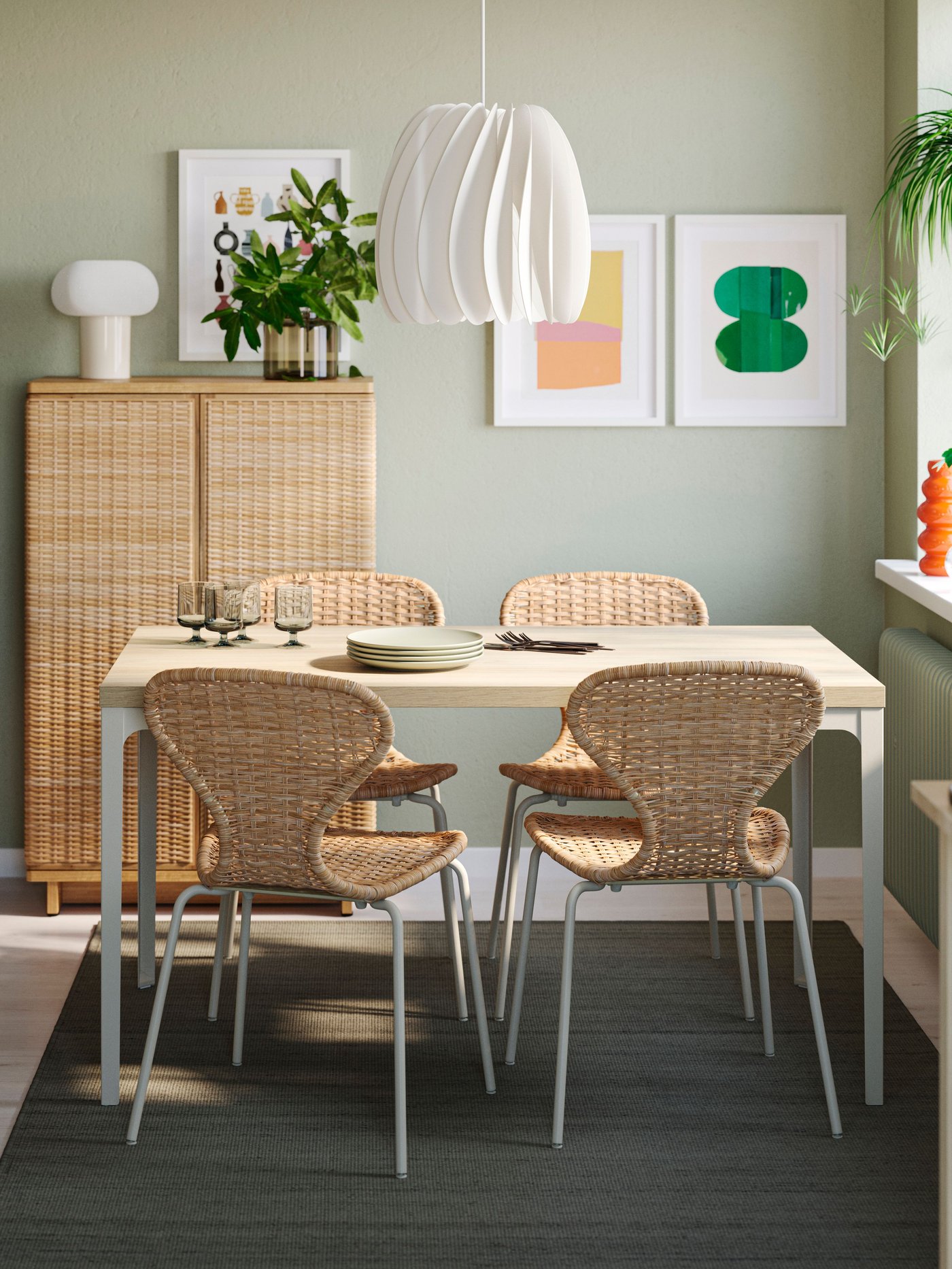 A rattan/tubular metal/light grey-beige SKÅLSTA chair