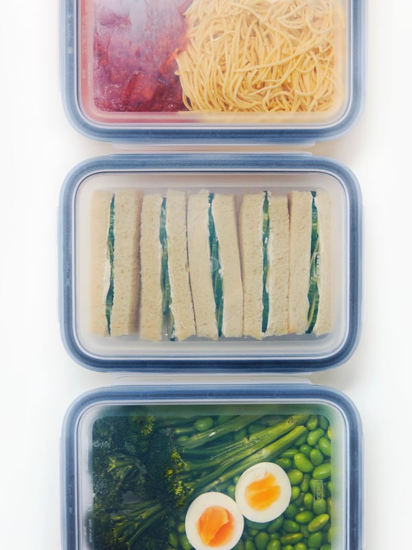 Contenitori trasparenti per conservare gli alimenti IKEA 365+ con coperchio in plastica
