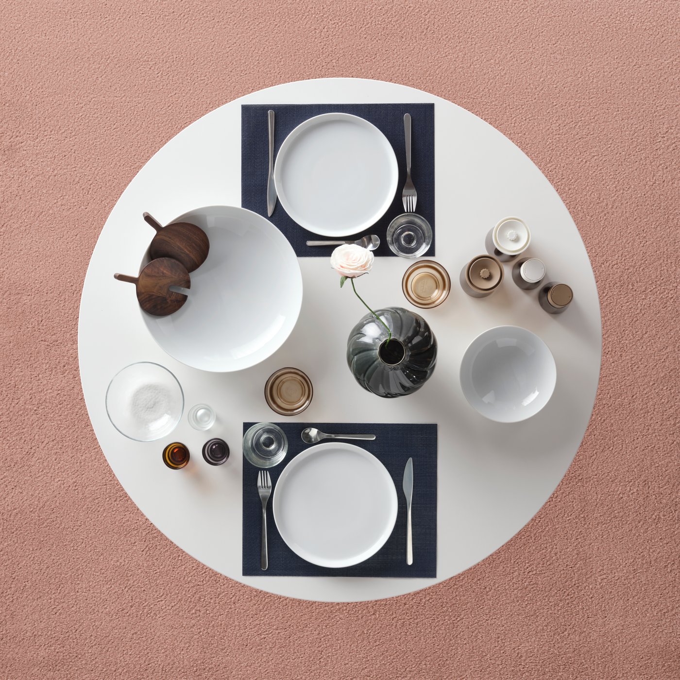 A walnut OLIVTRAST 2-piece serving set in the dining room