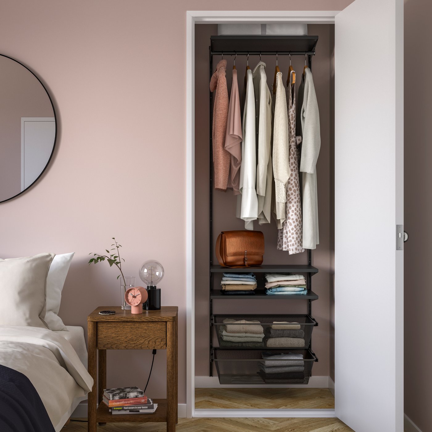 Combinación de clóset BOAXEL en color antracita.