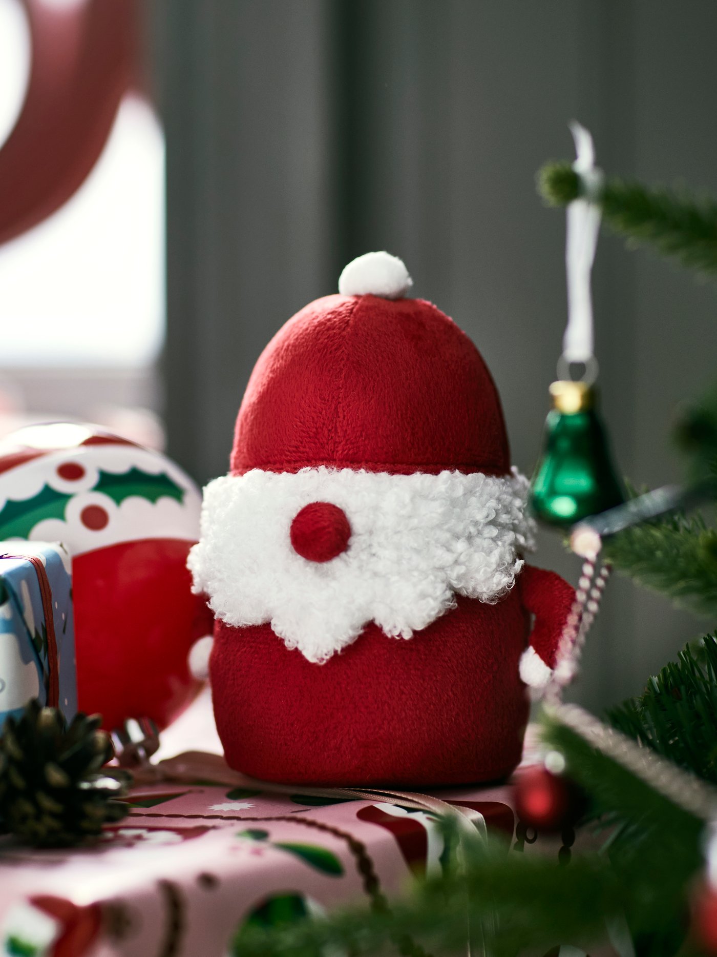 A Santa Claus red VINTERFINT decoration