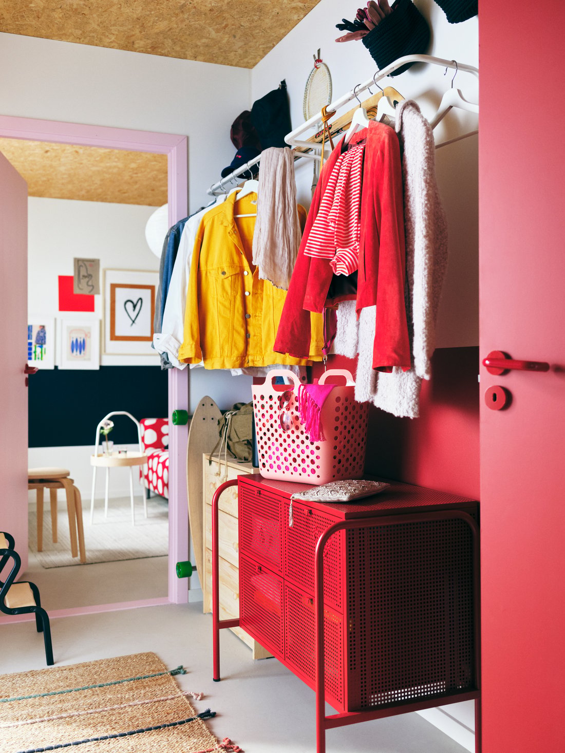 Stunning Off-Grid Apartment Age Of Ikea Accessories image