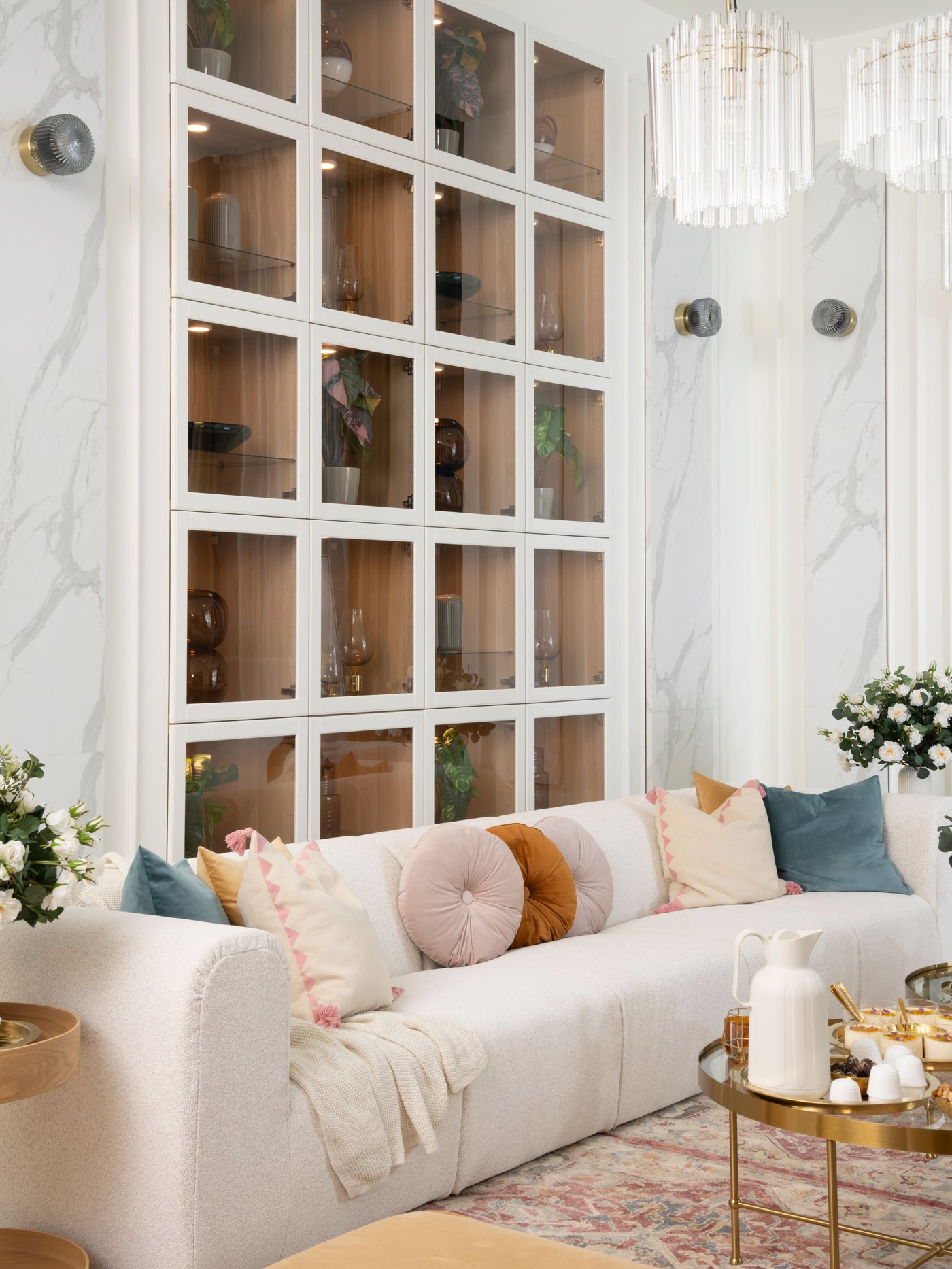 A white/clear glass OSTVIK glass door in the living room