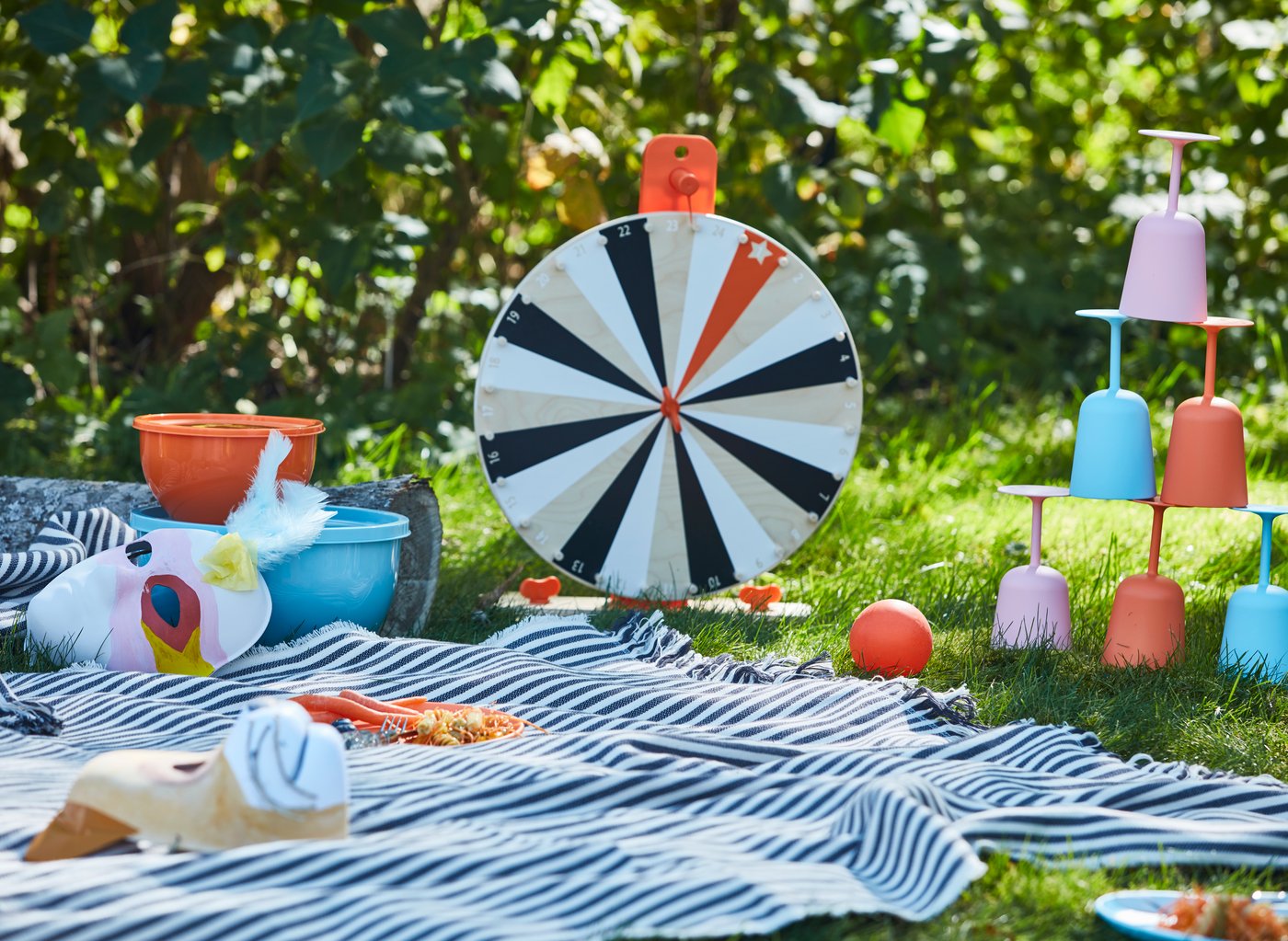 Detalls de comunió per entretenir els més petits amb jocs a l'aire lliure