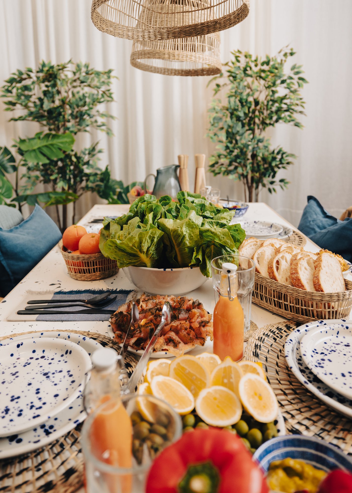 A white/with rod pocket LILL net curtains, 1 pair