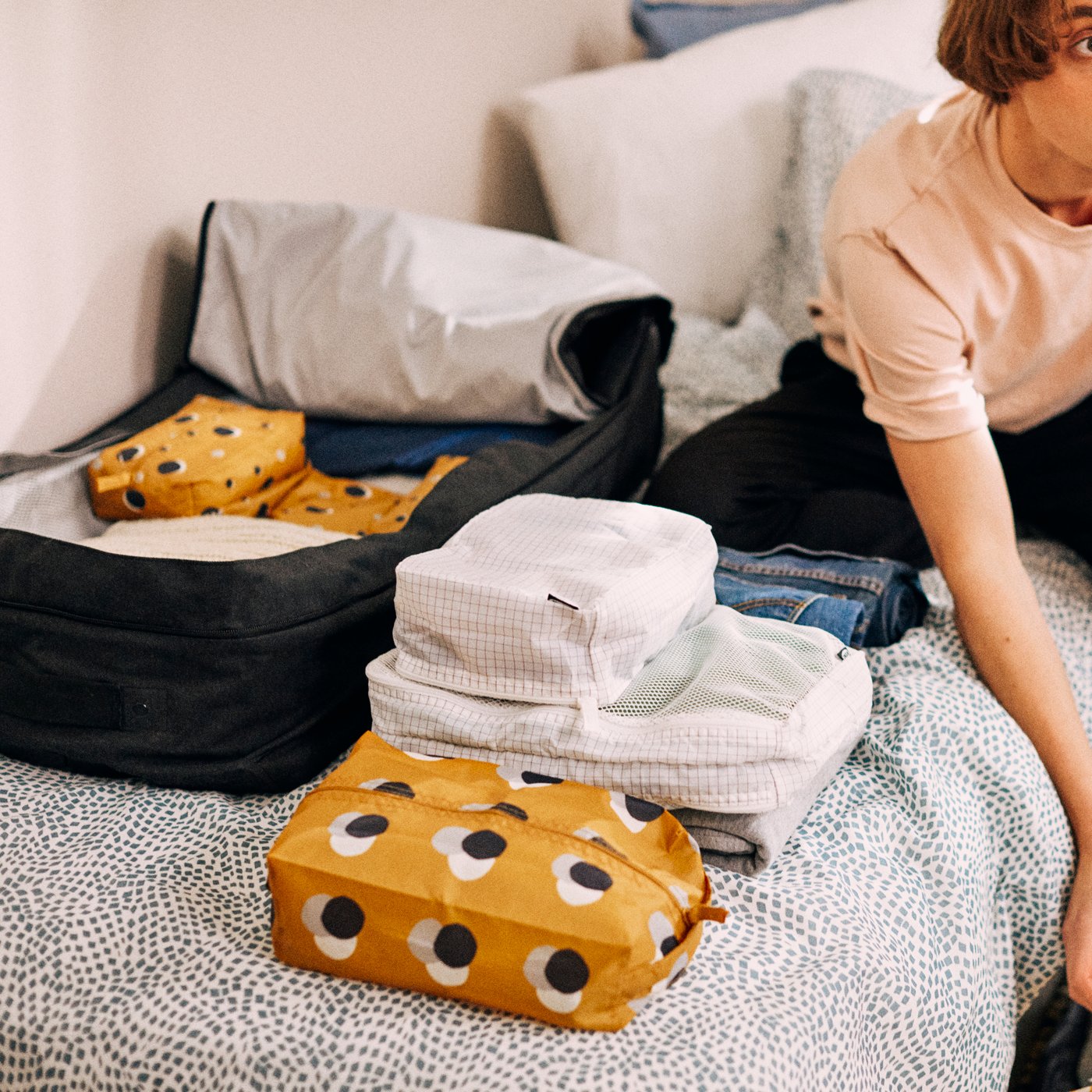 A FÖRENKLA duffle bag on wheels