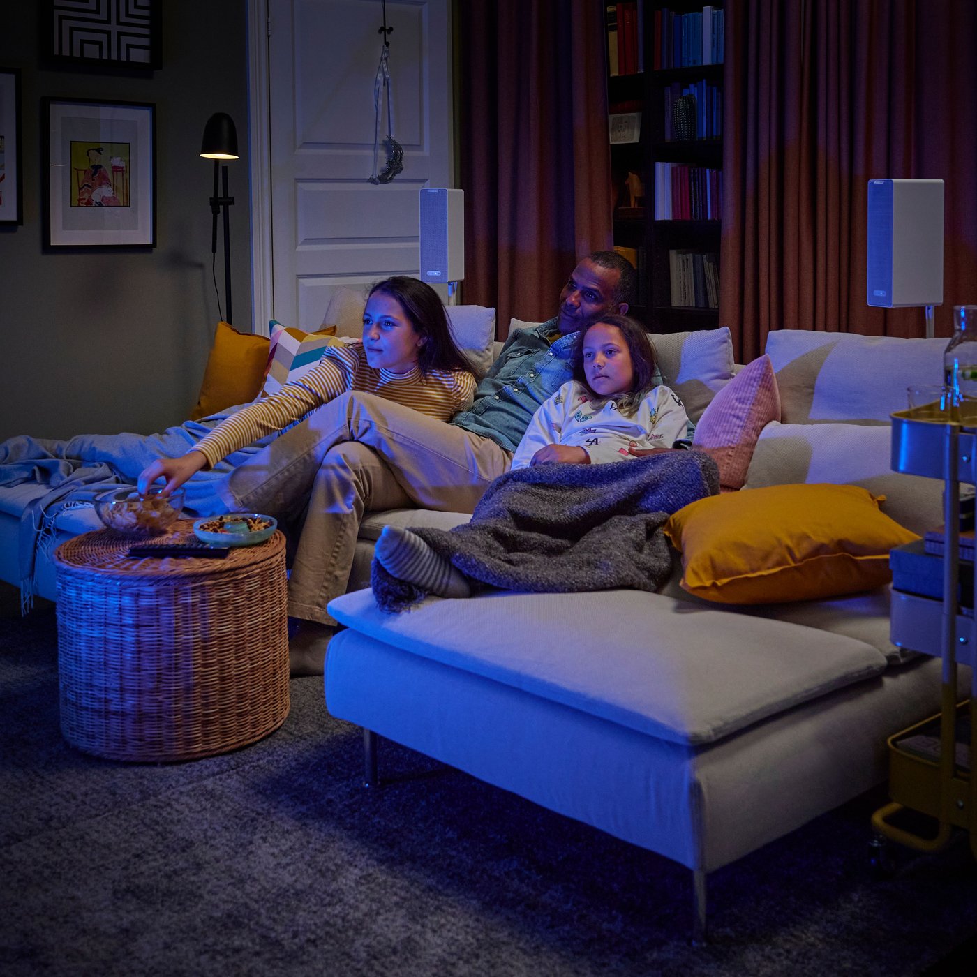 A white smart/gen 2 SYMFONISK WiFi bookshelf speaker