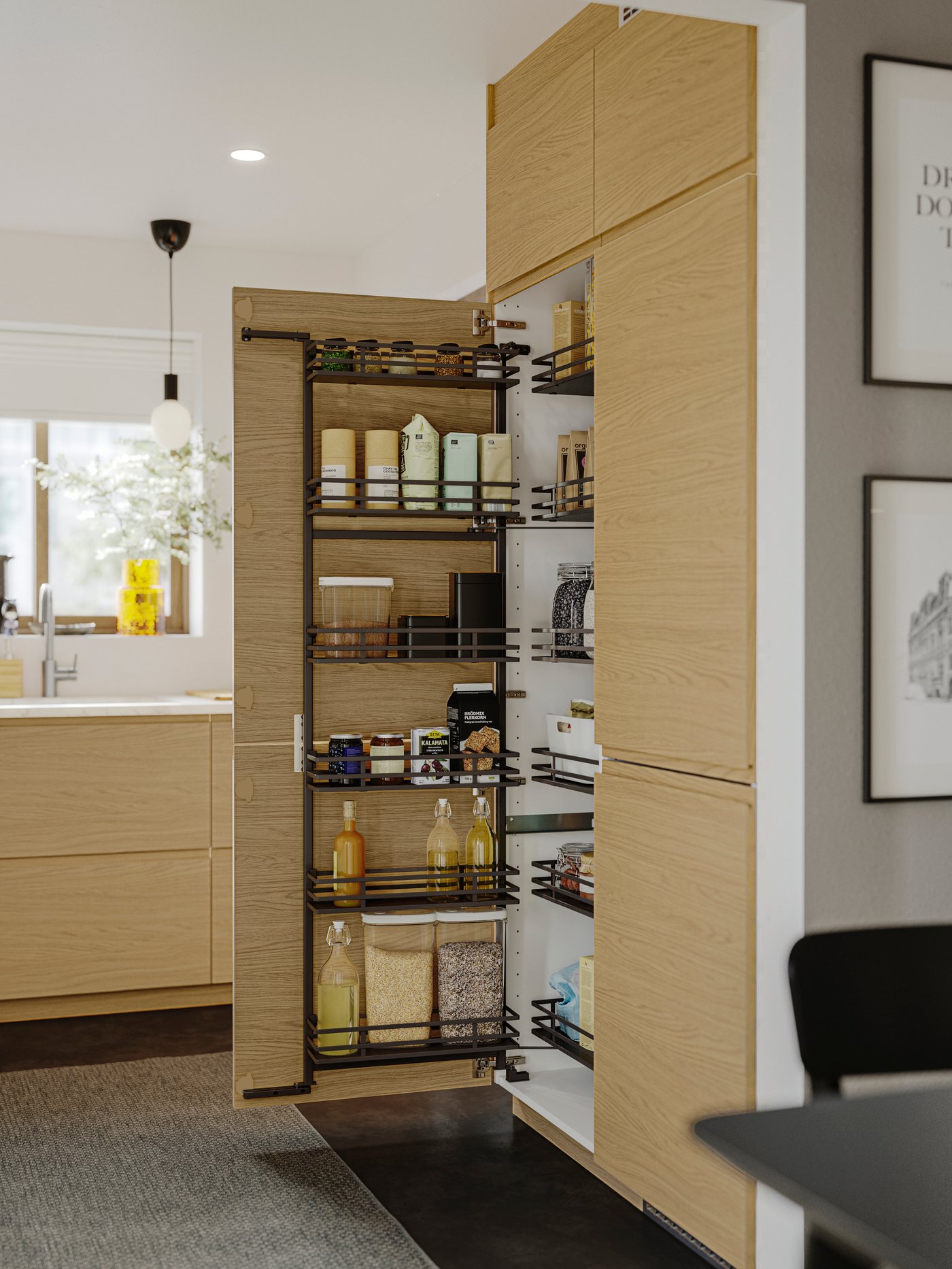 An oak effect VOXTORP drawer front in the kitchen