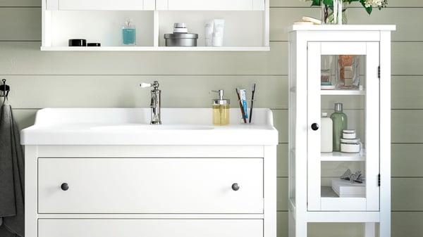 HEMNES serie
