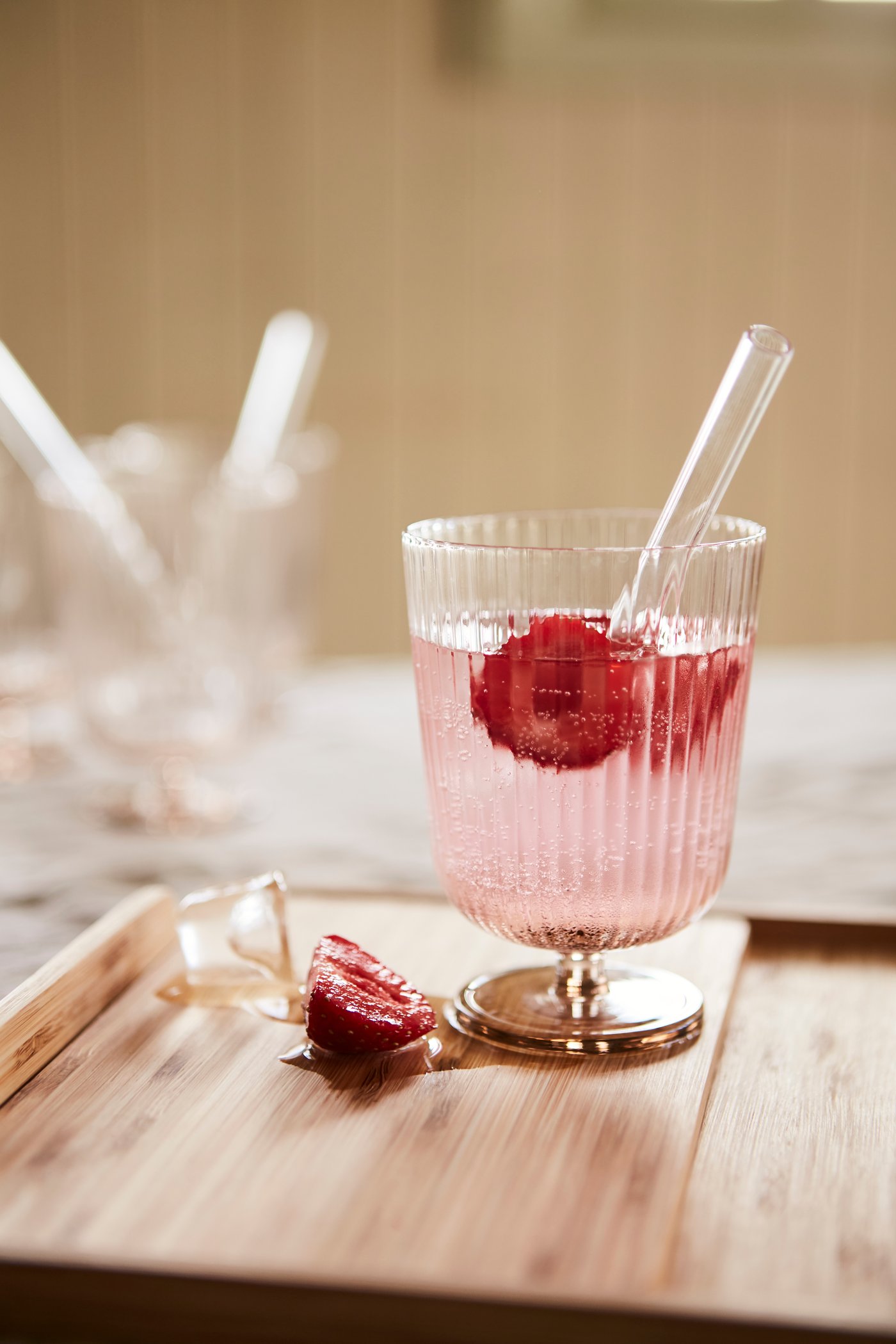 Un gobelet ANLEDNING brun clair