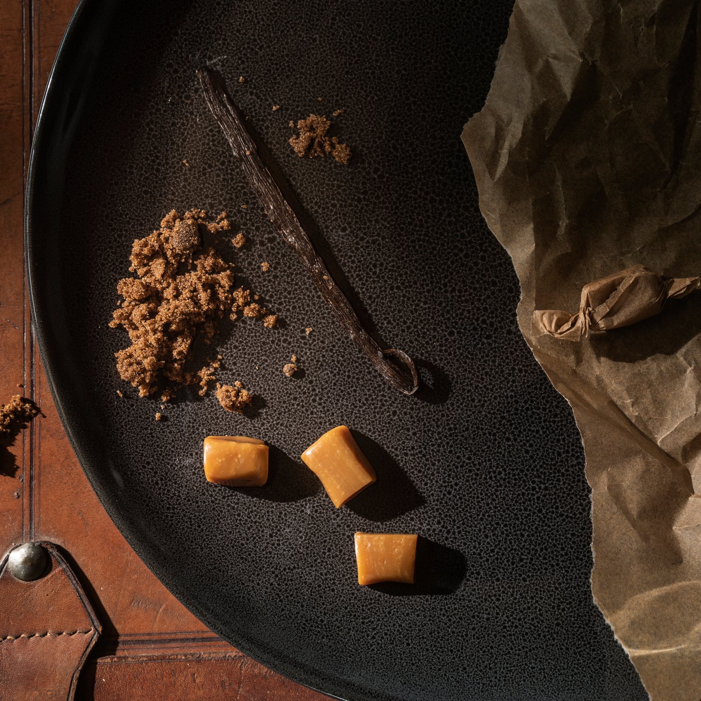 Bougie parfumée GLANSLIND vanille fumée/beige clair/verre avec couvercle/2 mèches