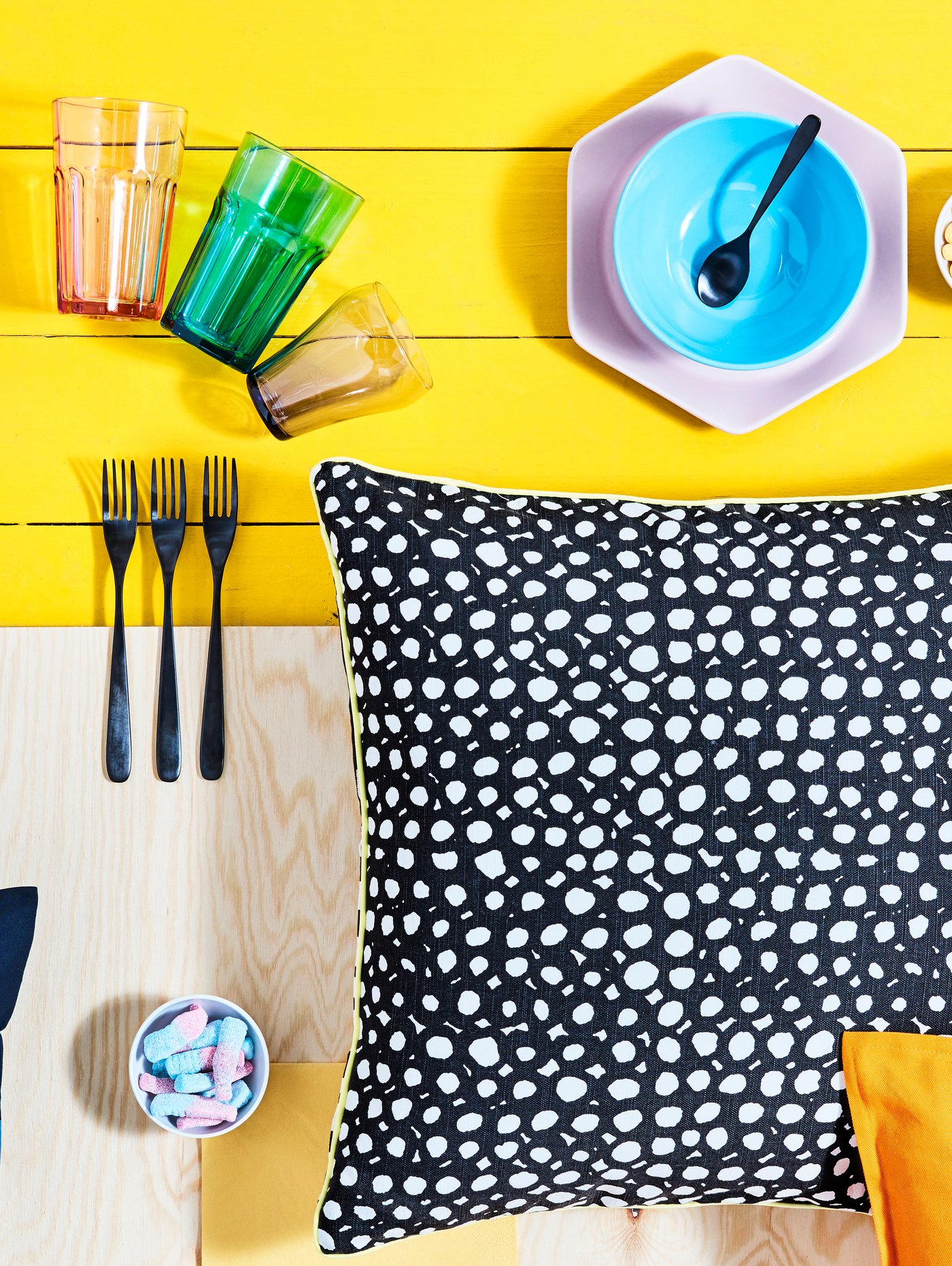 A plate that makes your dessert come together IKEA