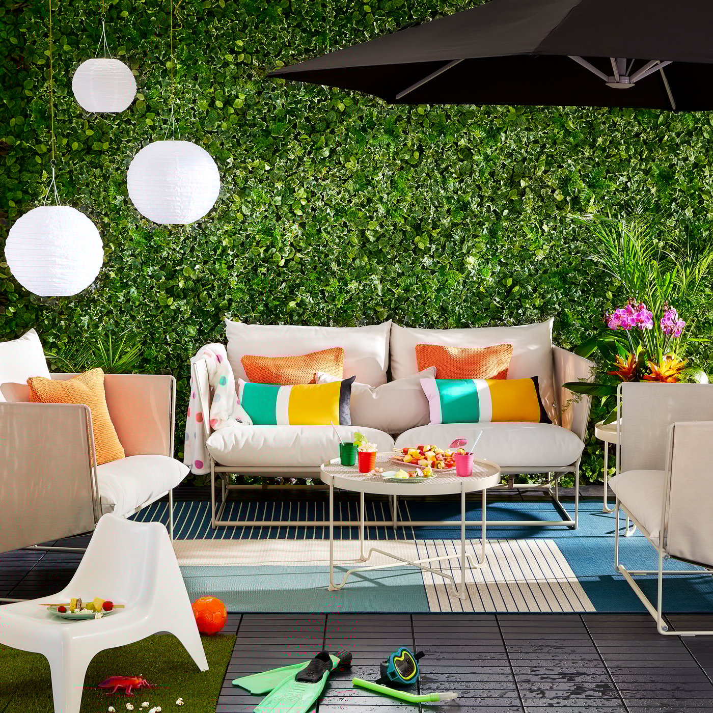 A beige HAVSTEN 4-seat conversation set, in/outdoor