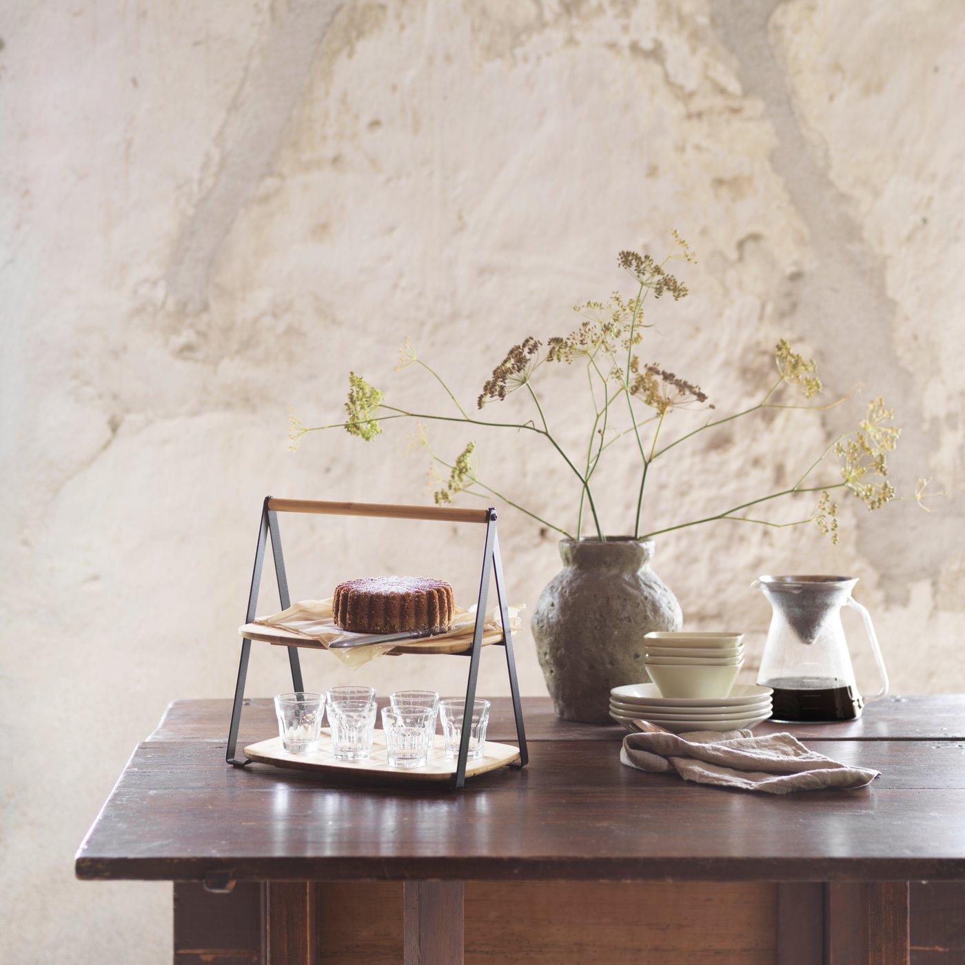 FULLSPÄCKAD serving tray