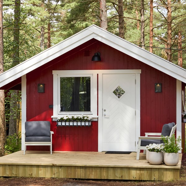 A small red cottage in the woods