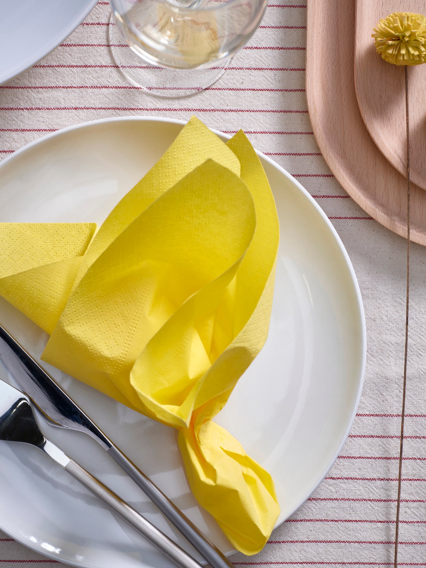 An yellow FANTASTISK paper napkin