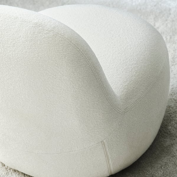 LILLESÄTER swivel easy chair.