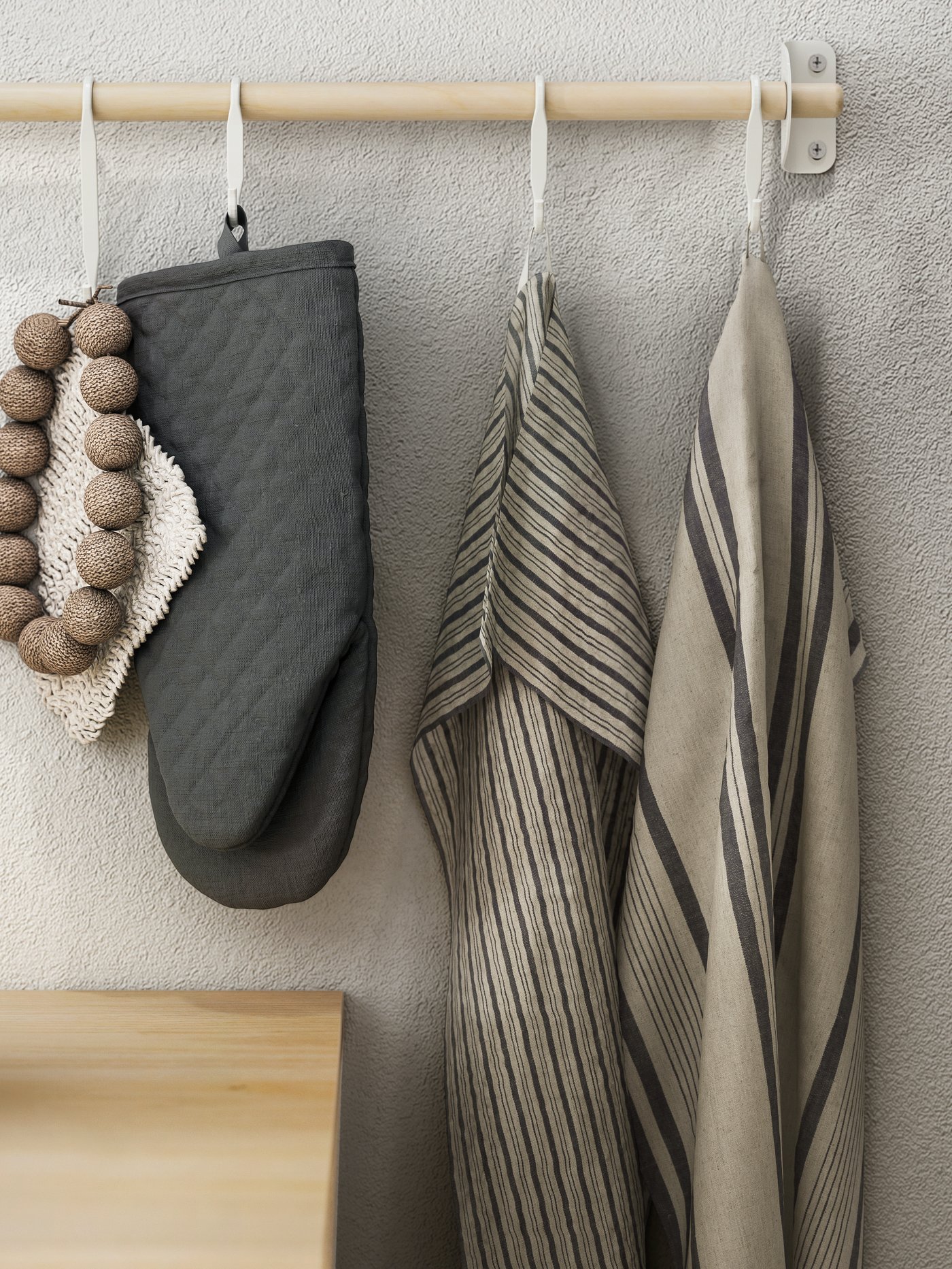 A white NEREBY s-hook in the kitchen