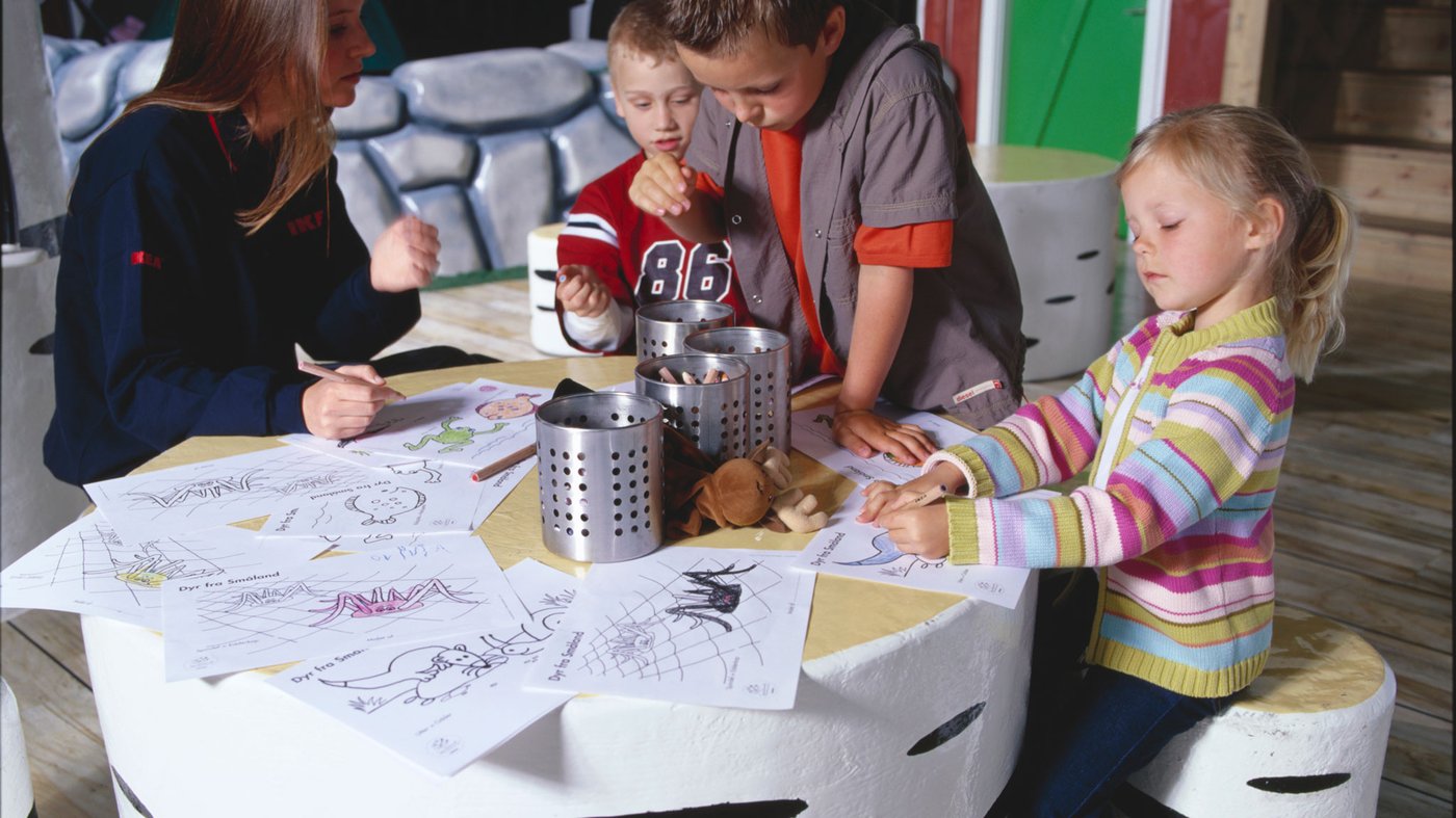 Lue lisää tutustumisesta leikkipaikkaan ja Lasten IKEA -palveluista