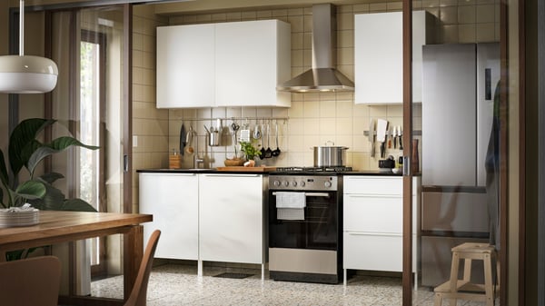 A white JÄRNBODA kitchen