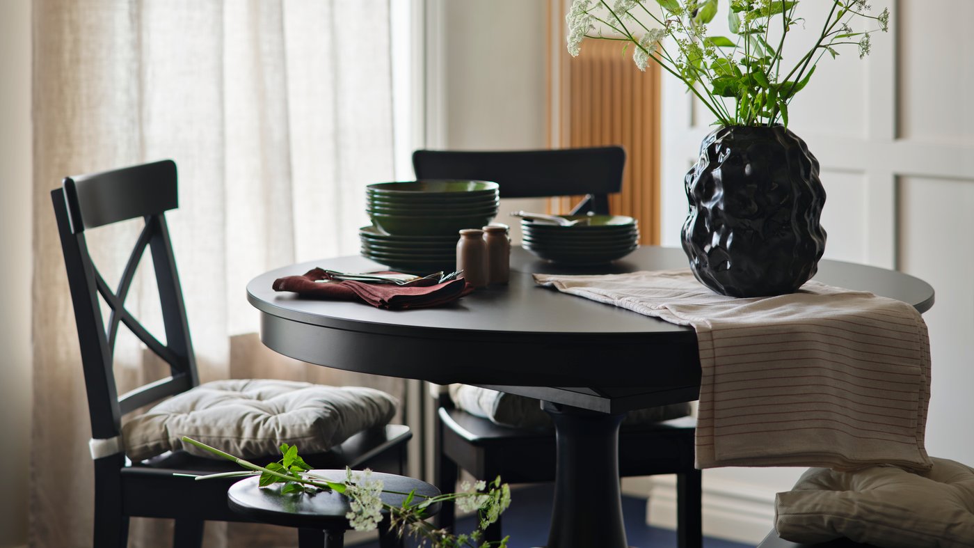 Shop extendable tables