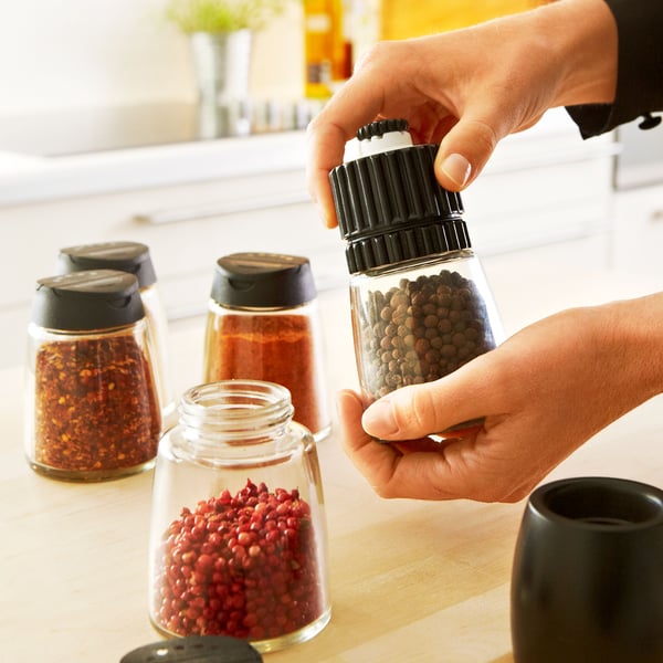 A black IKEA 365+ IHÄRDIG spice mill