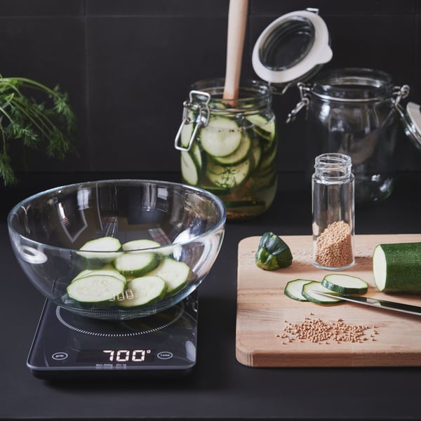 A clear glass BLANDA serving bowl