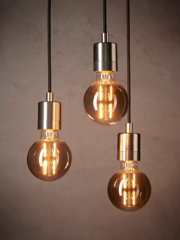Lámpada LED E27 MOLNART de 120 lumens, de vidro transparente gris con forma de esfera