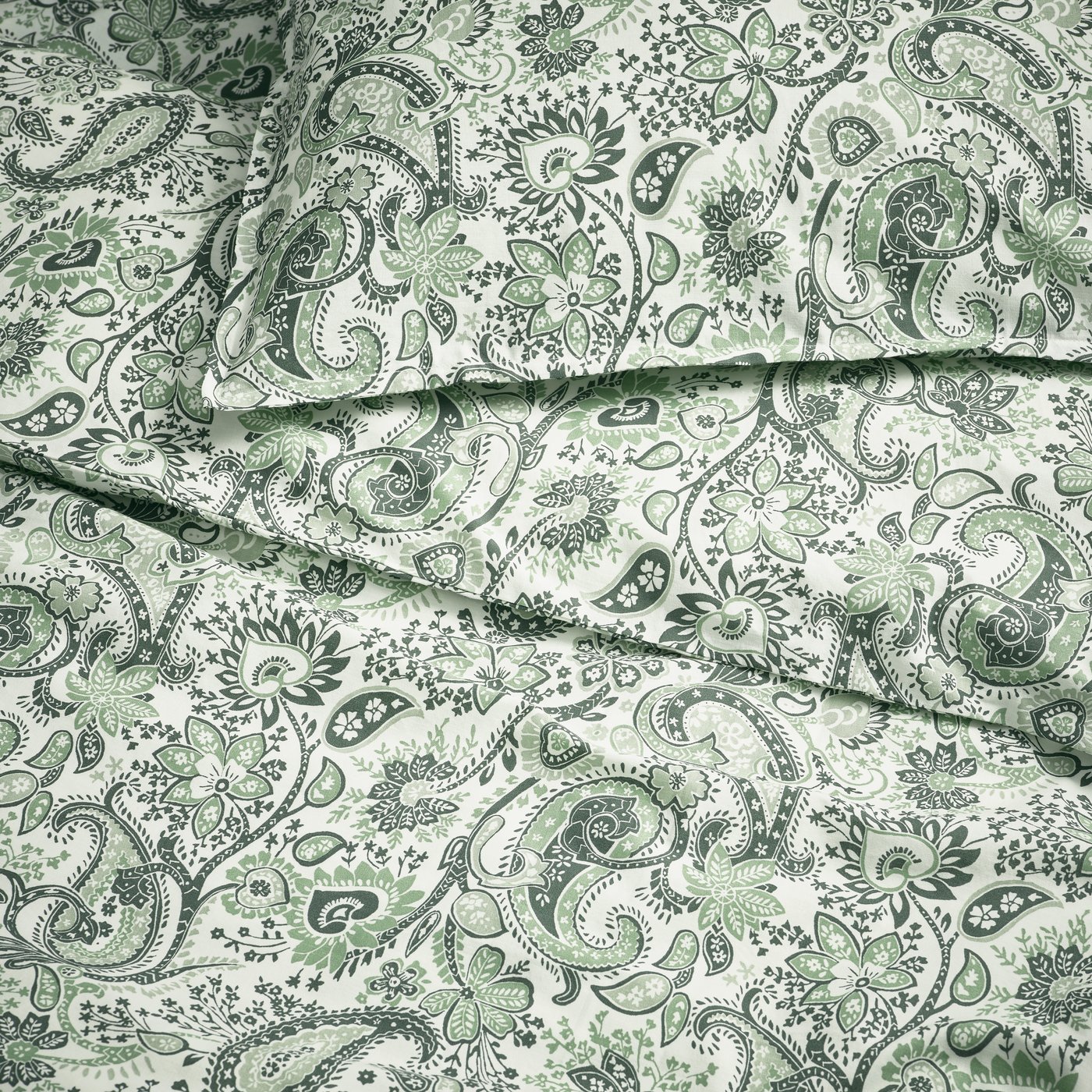 A green/white RODGERSIA duvet cover and pillowcase