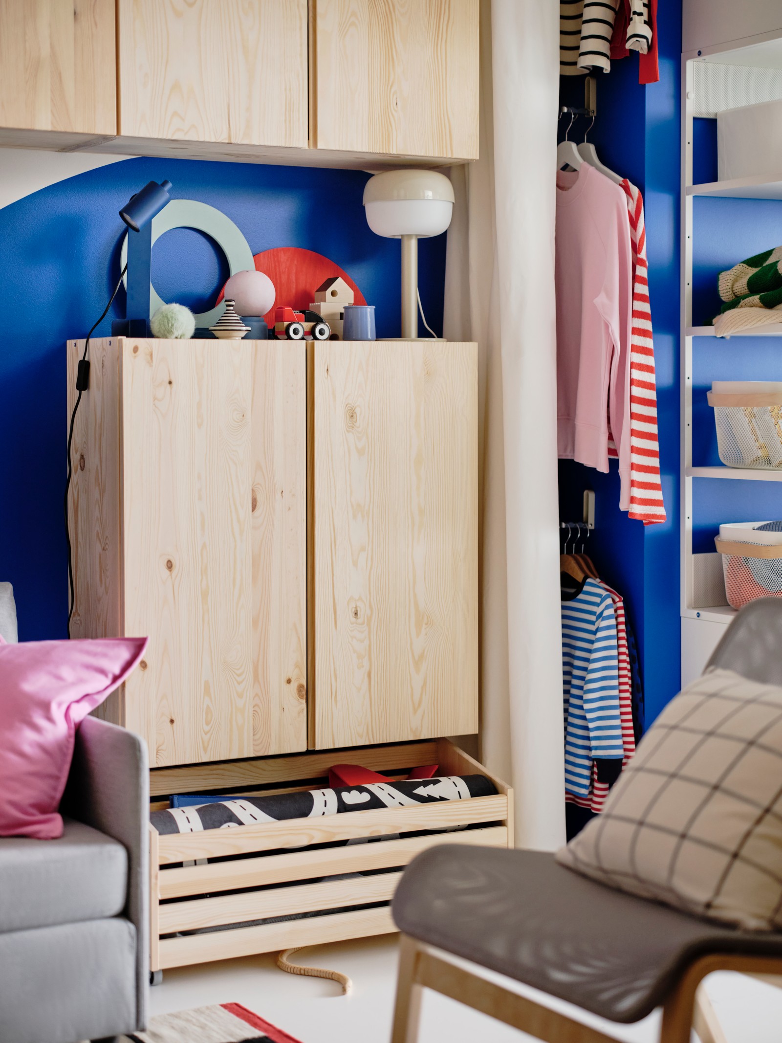 Optimise your space with very small living room ideas - IKEA