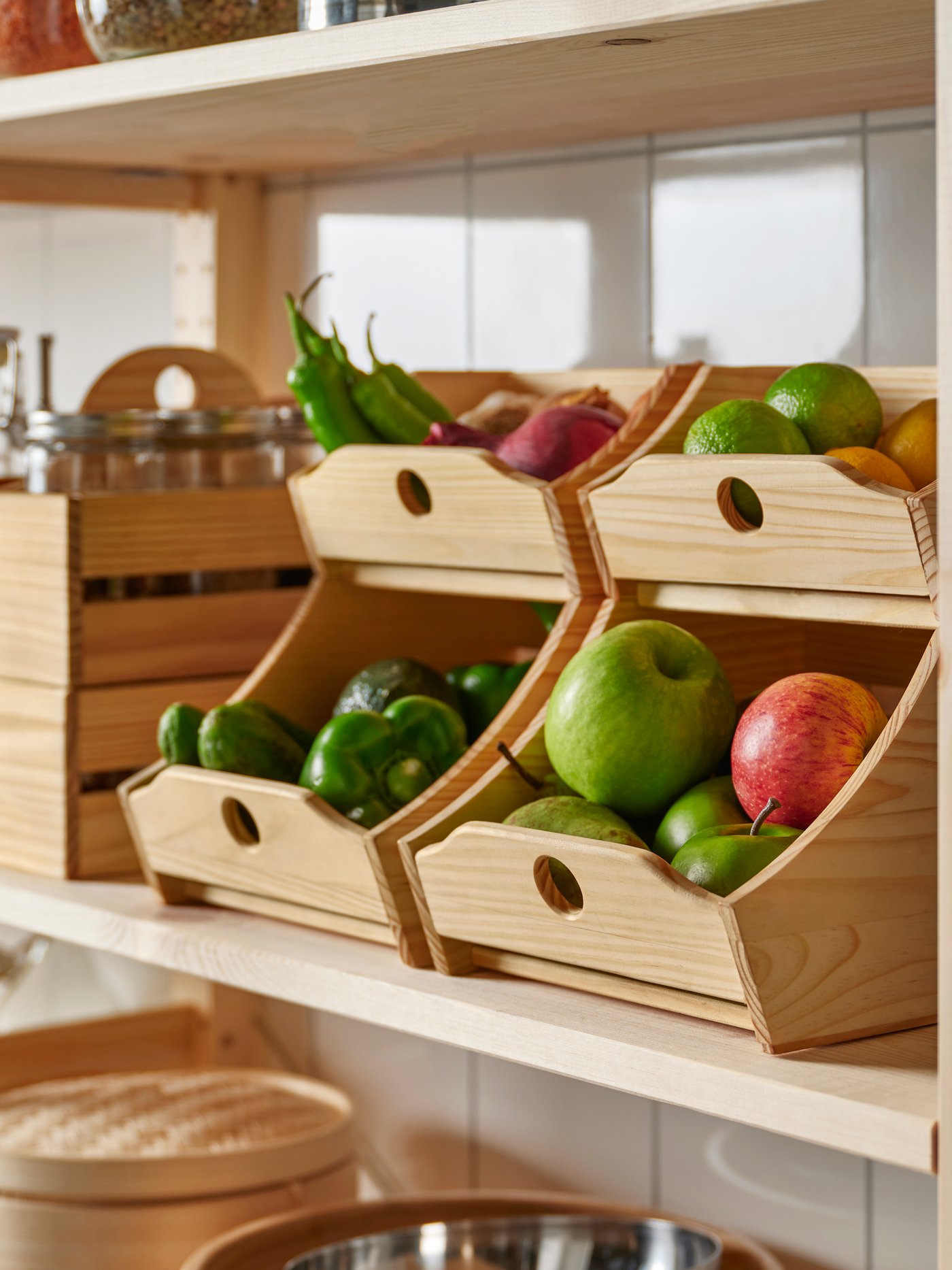 A wood CHOKLADHAJ food storage box
