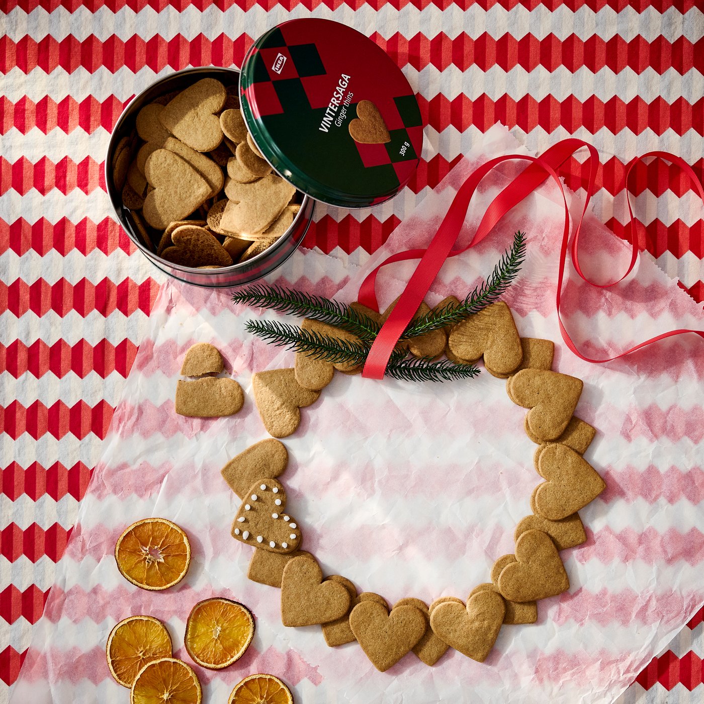 Galletas de jengibre de VINTERSAGA con forma de corazón