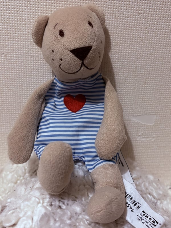 くまのぬいぐるみ