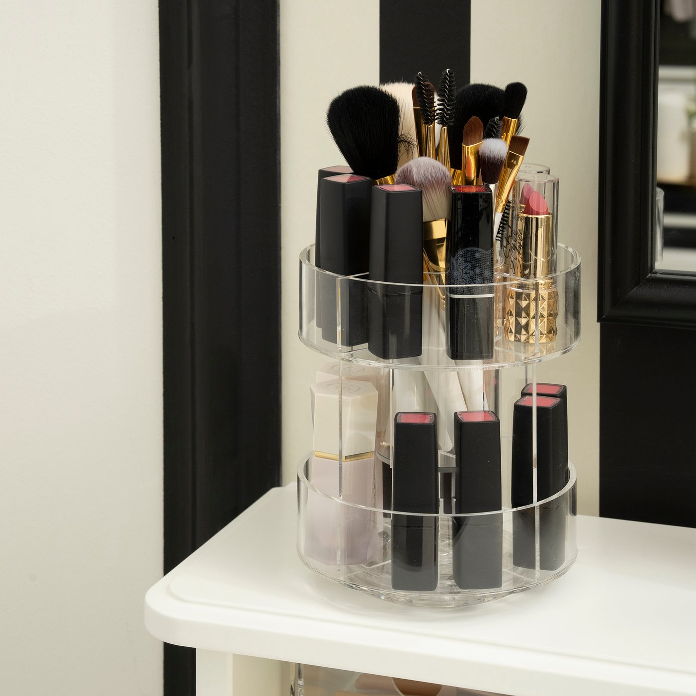 A MOJAN rotatable make-up storage